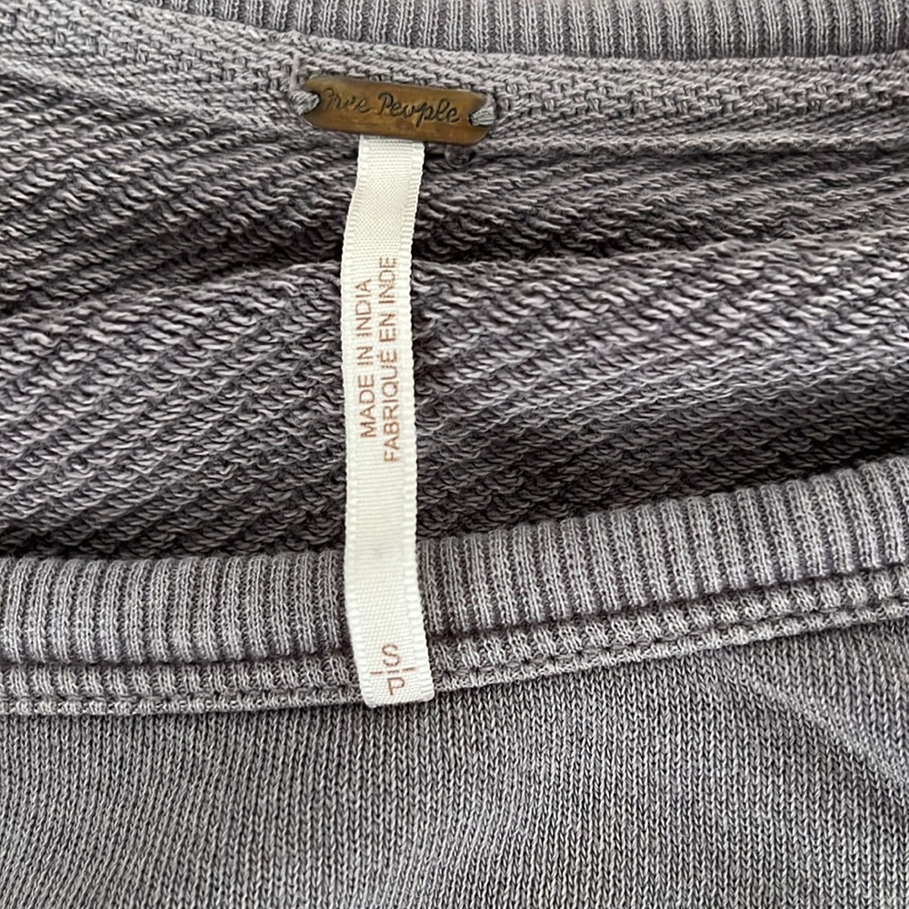 Free people sweatshirt Jackson Wyoming - distressed - S - Picture 3 of 11